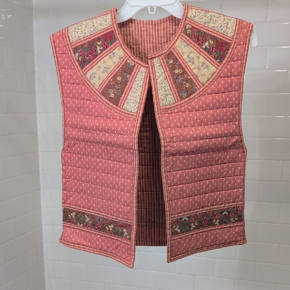 Floral Patchwork Quilted Vest - Pink